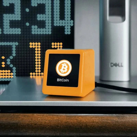 Crypto Stock Price Display Tracker